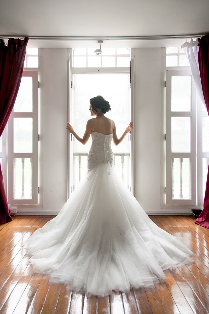 Wedding Photoshoot: Celes' back view, in wedding gown