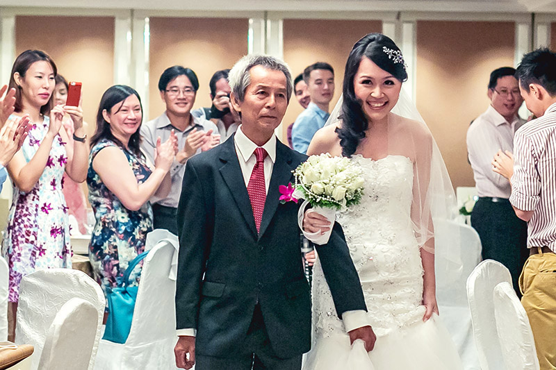 Walk down the aisle (Celes and her dad)